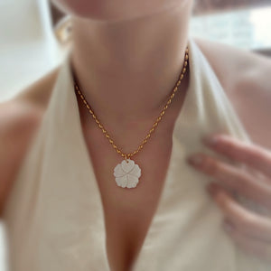 Pearl Fleur Bead Necklace