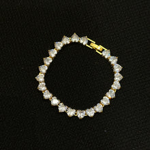 Load image into Gallery viewer, Heart Tennis Dia Bracelet