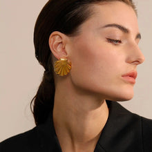 Load image into Gallery viewer, Oyster Shell Statement Earrings