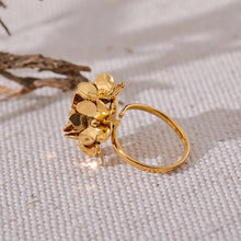 Load image into Gallery viewer, Bouquet Gold Adjustable Ring