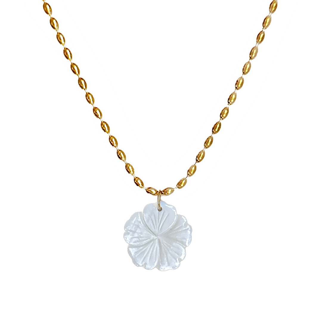 Pearl Fleur Bead Necklace