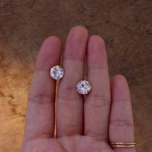 Load image into Gallery viewer, Mari Diamond Stud Earrings