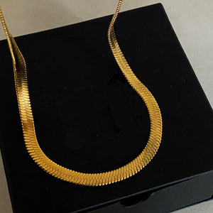 Flat Snake Necklace - 20"
