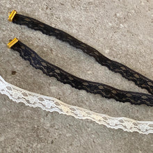 Load image into Gallery viewer, Lace Choker Necklace