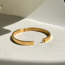Load image into Gallery viewer, The Flat Thick Plain Bangle